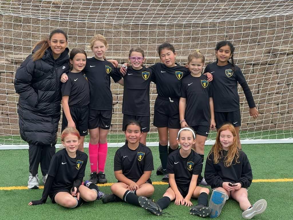 Girls Leading Goals Competitive Soccer Teams San Francisco